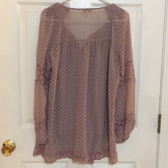 Lavender Sheer Vintage-Style Flowing Blouse - Picture 3 of 8